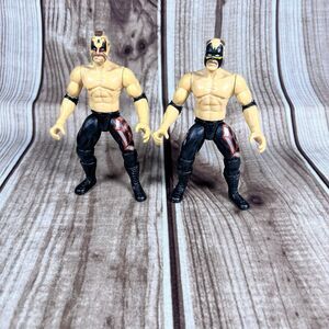 WWE CLASSIC SUPERSTARS Jakks Pacific LEGION OF DOOM ROAD WARRIORS HAWK & ANIMAL